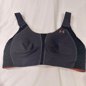 Under Armour Womens Sports Bra